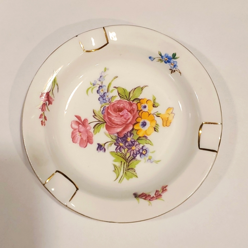 Vintage Royal Chelsea Ceramic Floral Smokeless Ashtray
